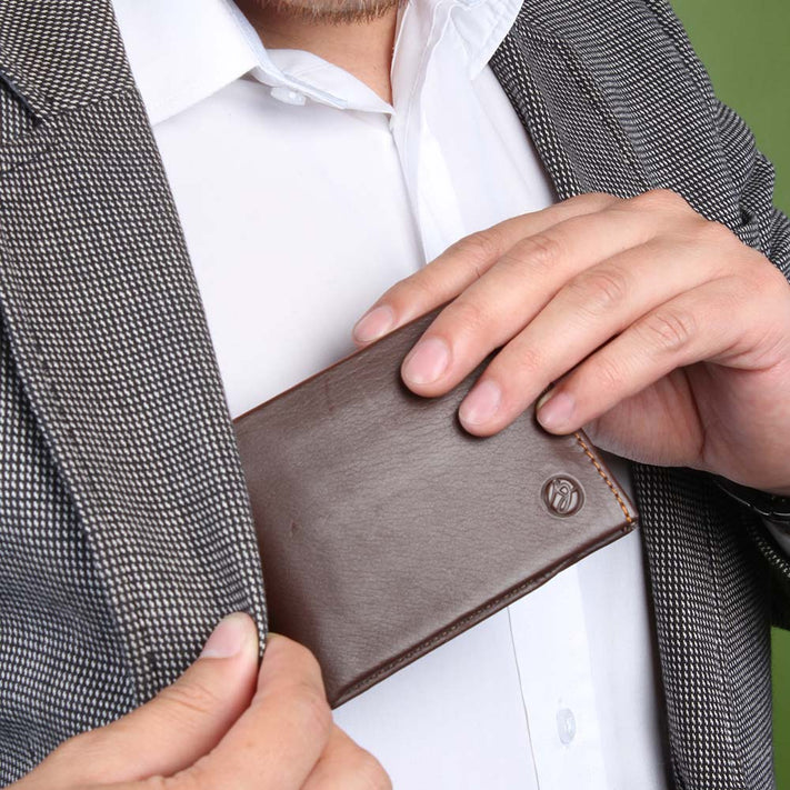 Billeteras en cuero para hombre